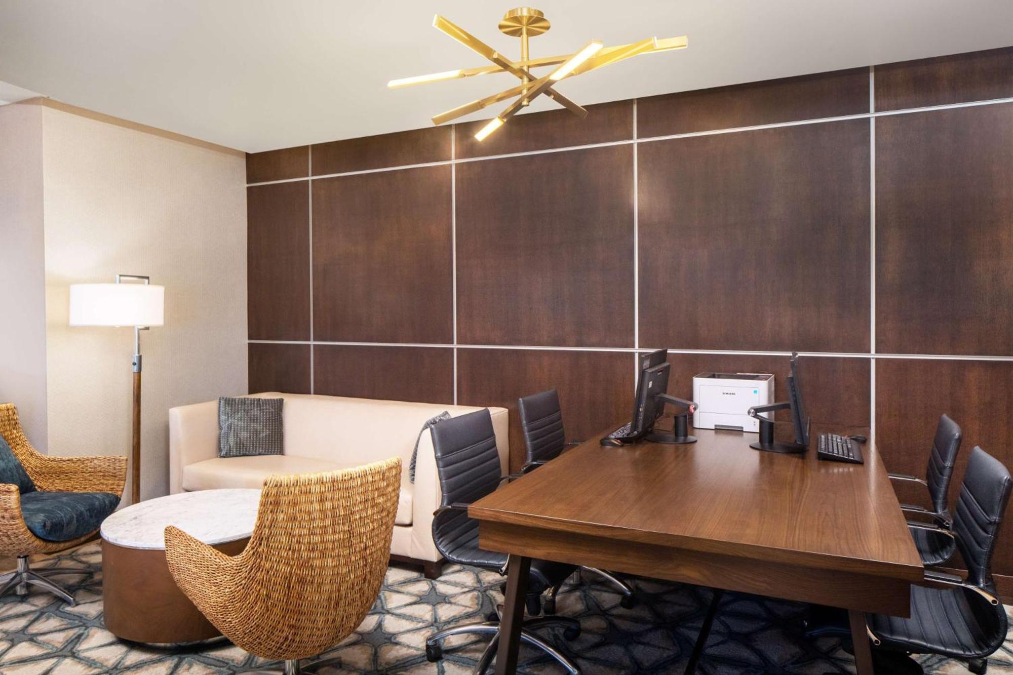 Doubletree By Hilton Ann Arbor, Mi Hotel Ngoại thất bức ảnh