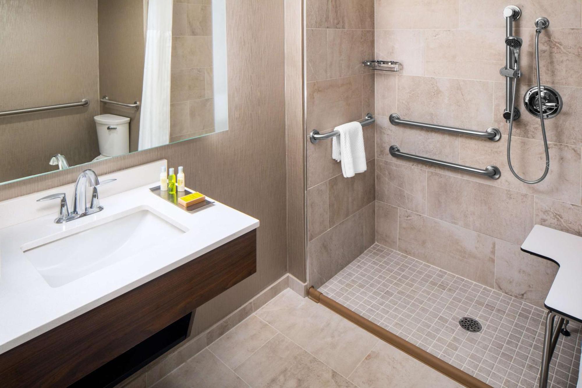 Doubletree By Hilton Ann Arbor, Mi Hotel Ngoại thất bức ảnh